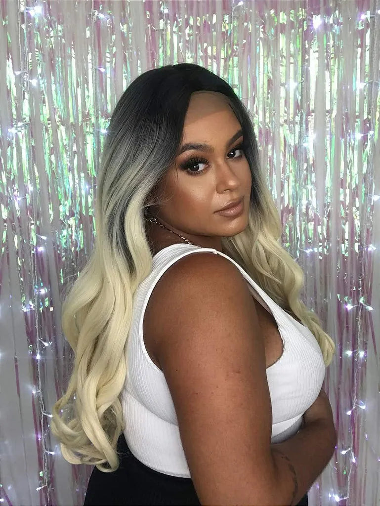 Lace Front Verix Loira com Raiz Preta Ondulada 70cm