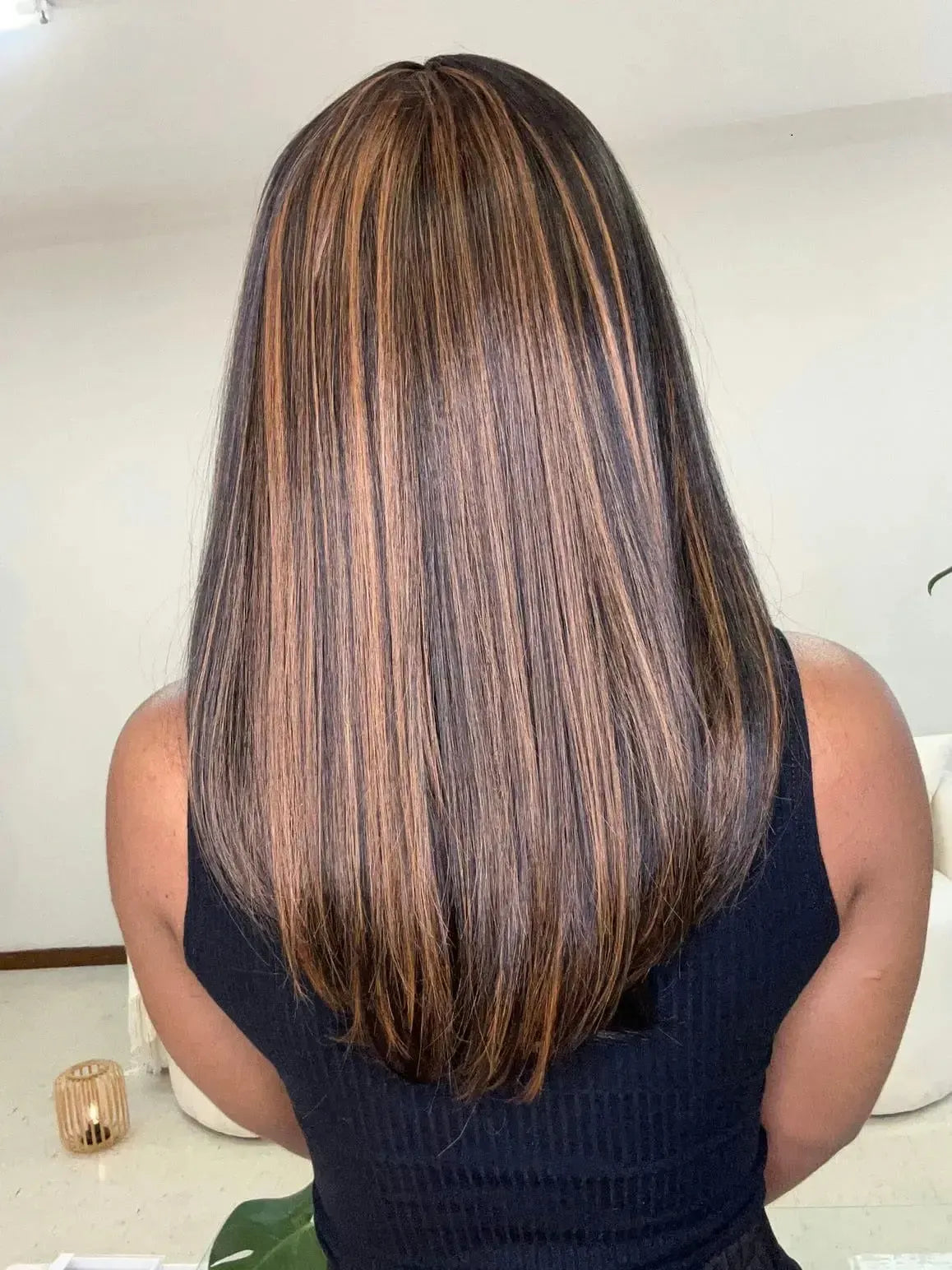 Peruca Isa Castanho Luzes Franja (Premium)