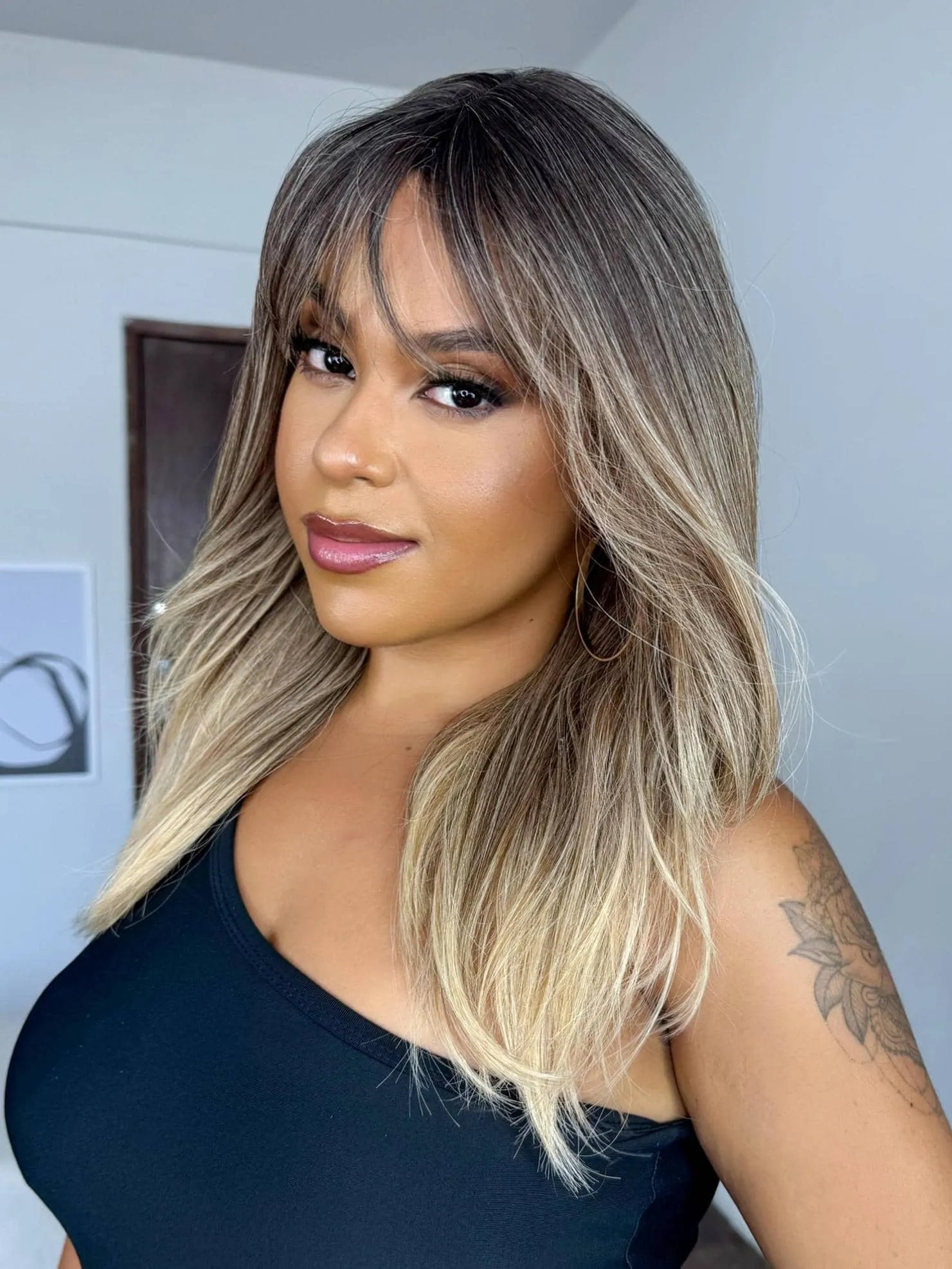 Peruca Isa Loira com Franja (Premium)