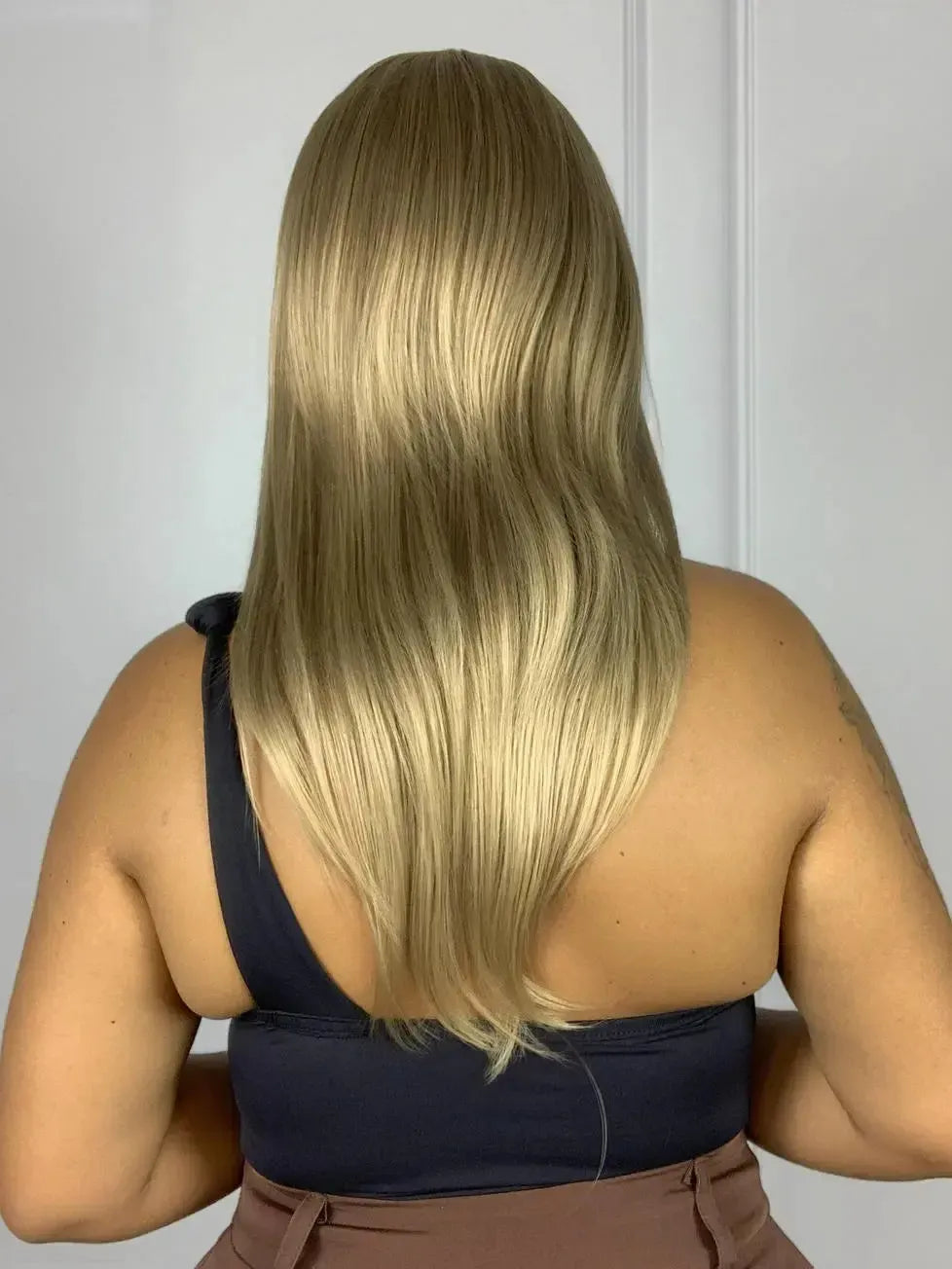 Peruca Janaina Lisa Com Franja Loira 50cm