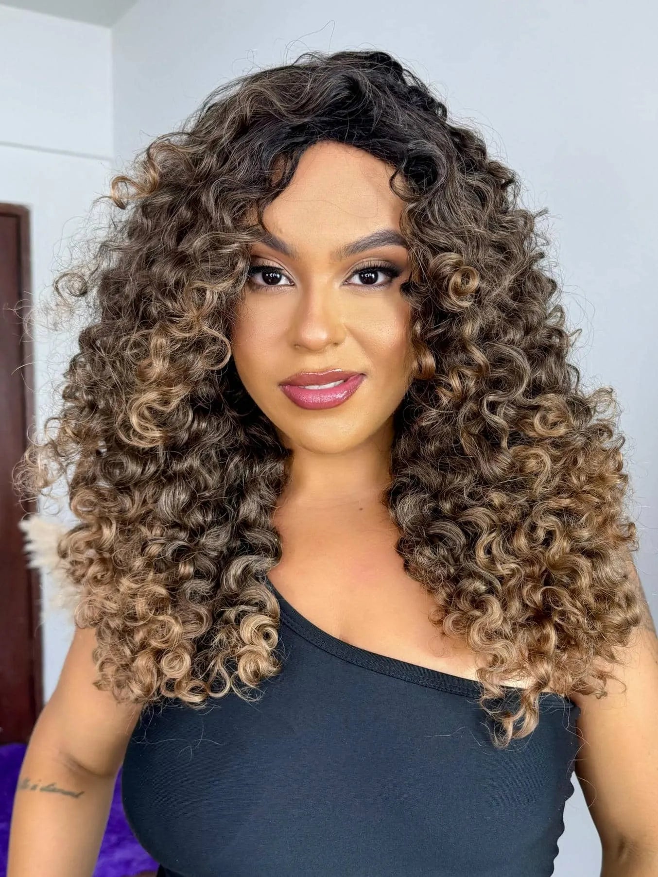 Peruca Portia Castanho 8/30 Cacheada