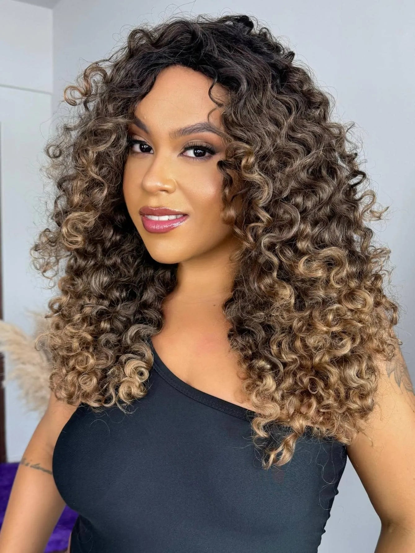 Peruca Portia Castanho 8/30 Cacheada