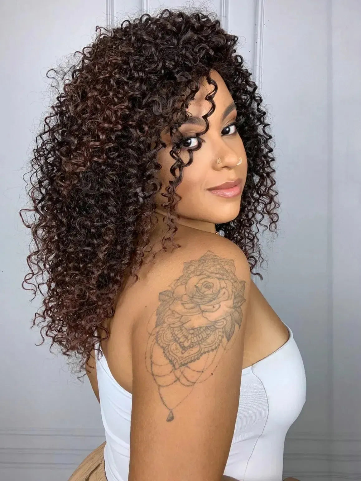 Peruca Sabrina Cacheada Castanha
