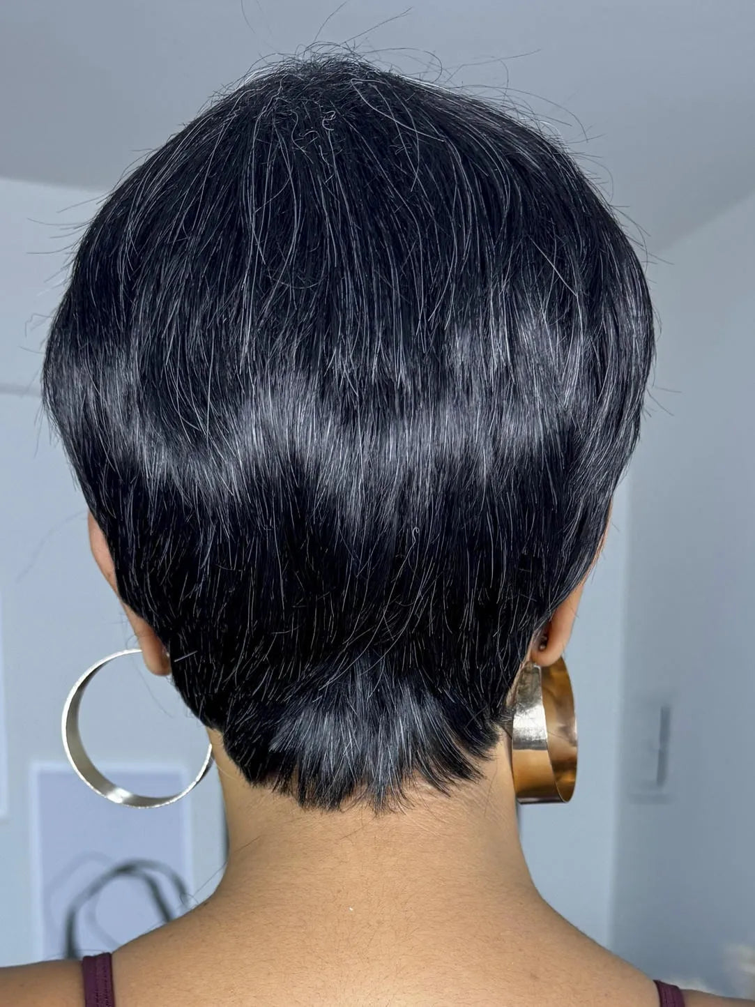 Peruca Wig Daniela Castanho Luzes Grisalhas