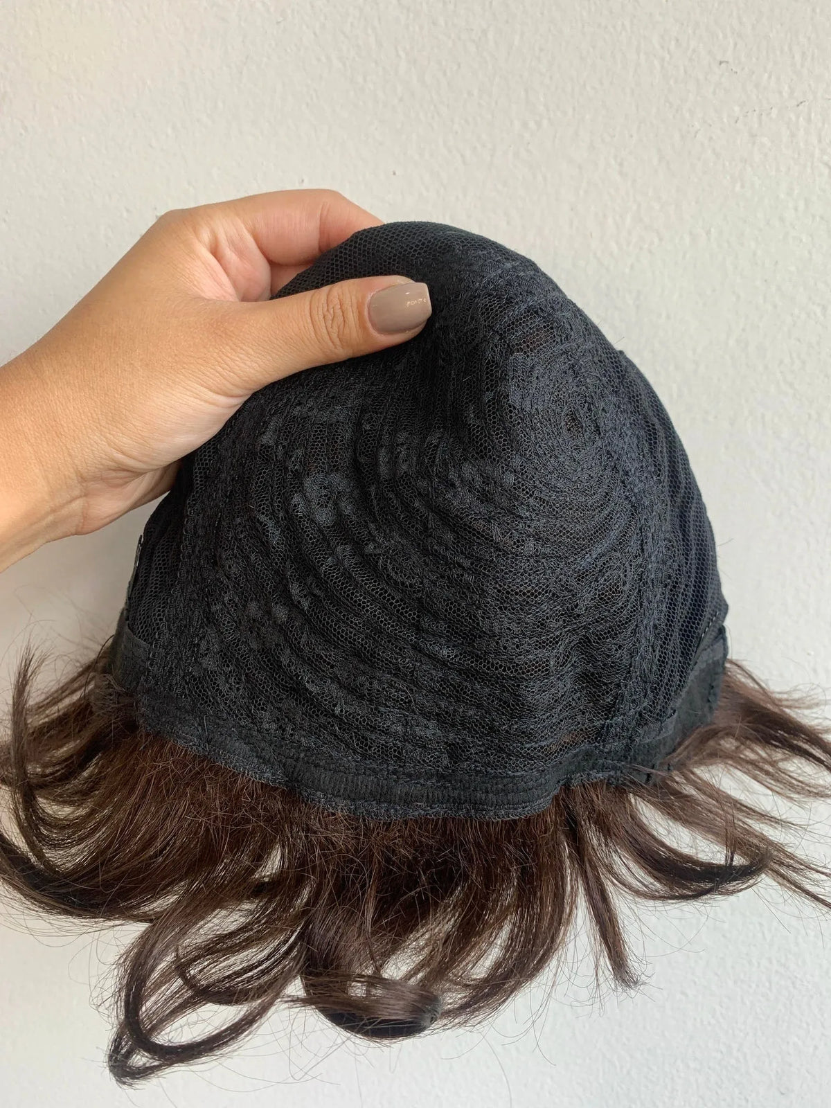 Peruca Wig Humana Lunna Curta Castanho Escuro